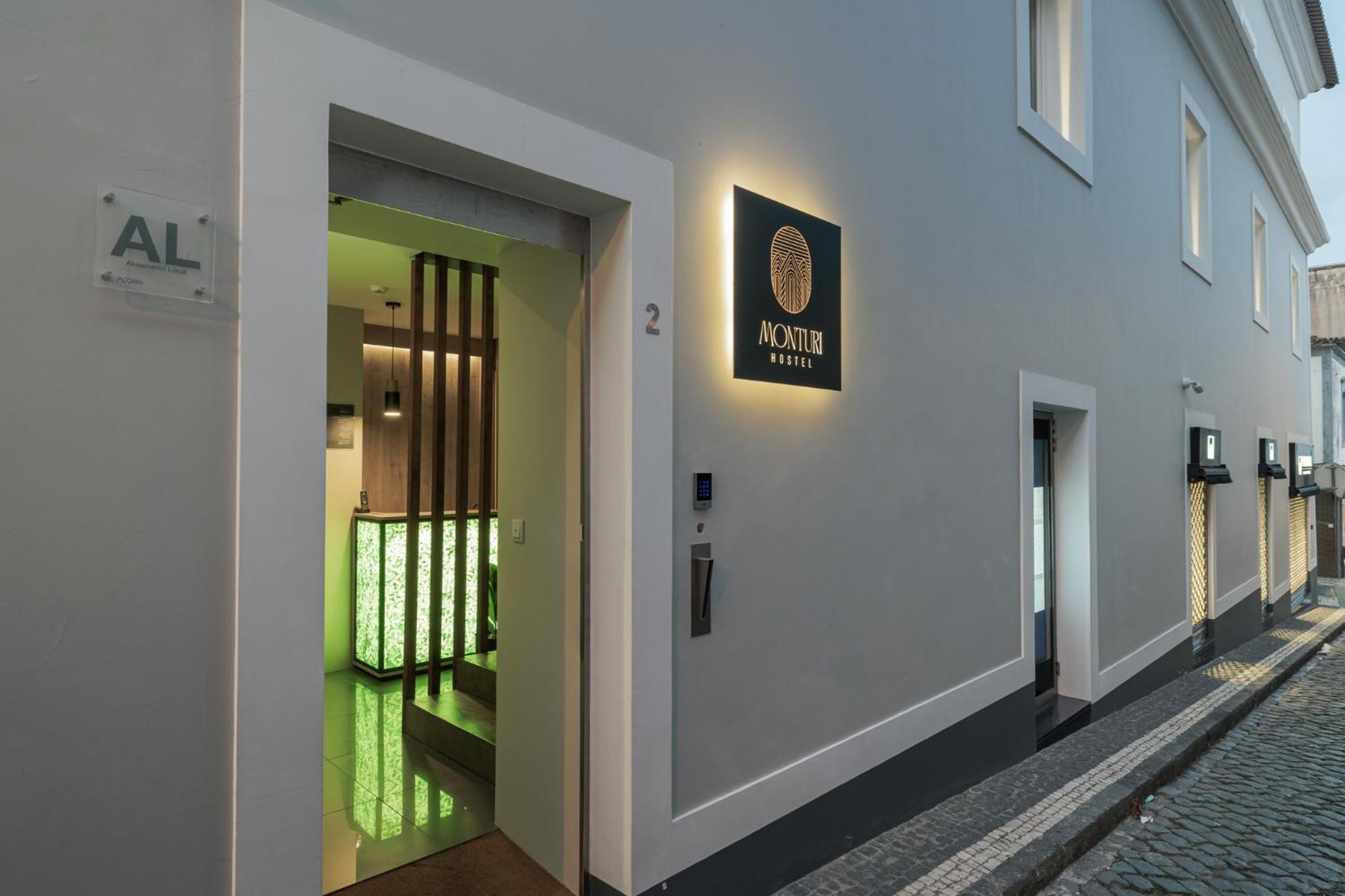 Monturi Hostel Понта-Делгада Екстер'єр фото