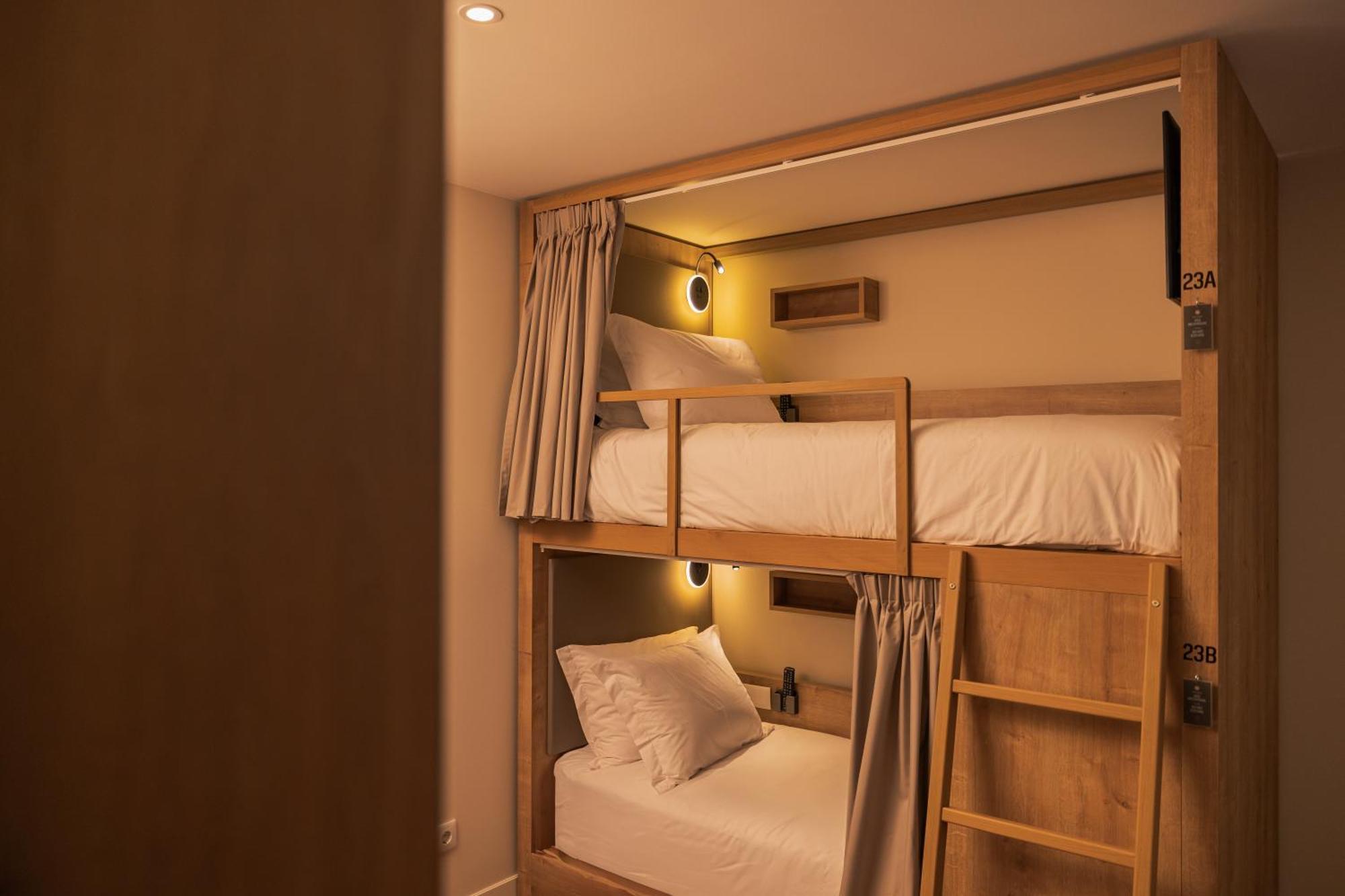 Monturi Hostel Понта-Делгада Екстер'єр фото